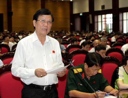 Vẫn giữ giấy khai sinh